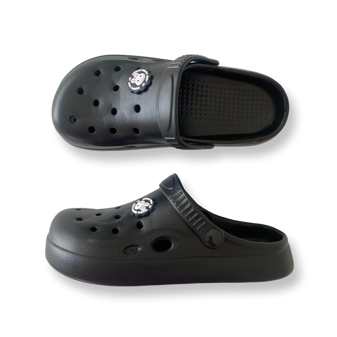 Anck Black Clog